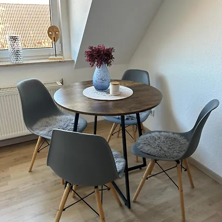 Gemuetliches Altstadtapartment Mit Balkon Und Smart Tv Erfurt Exterior photo
